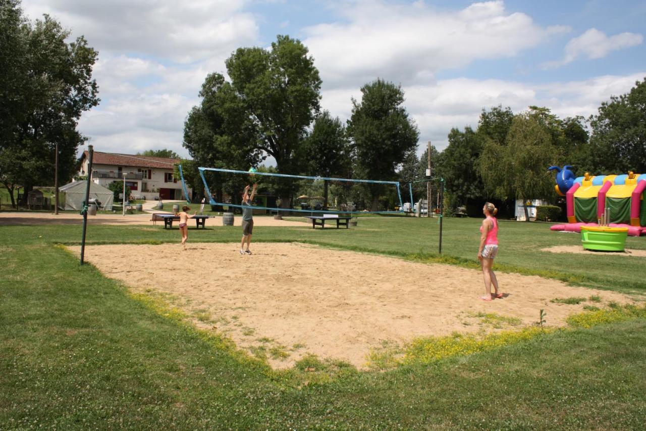 Campsite Aux Rives Du Soleil *