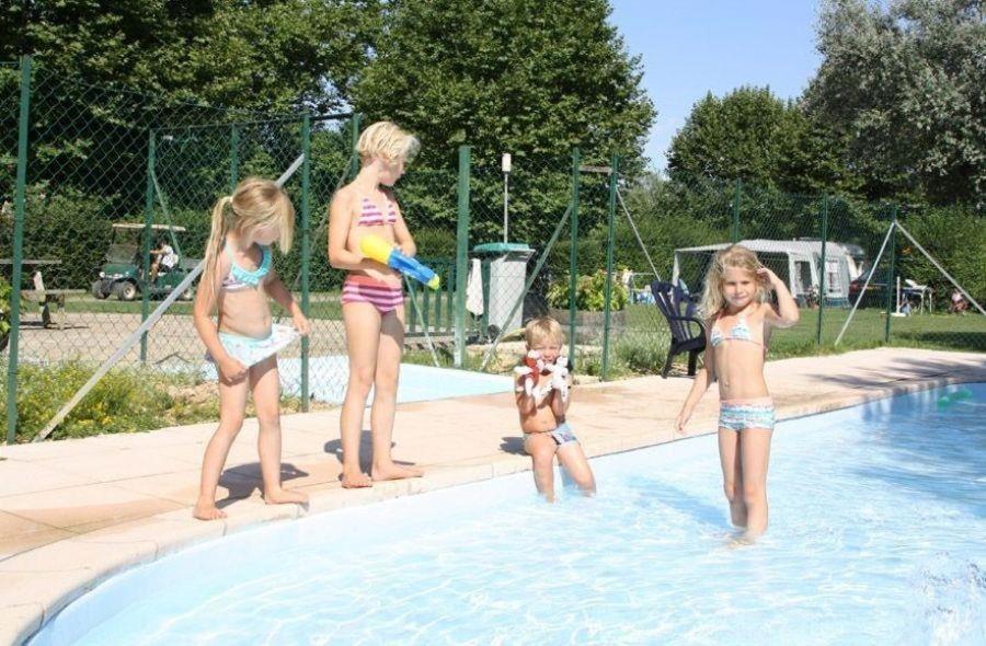 Aux Rives Du Soleil Campsite Pont-de-Vaux